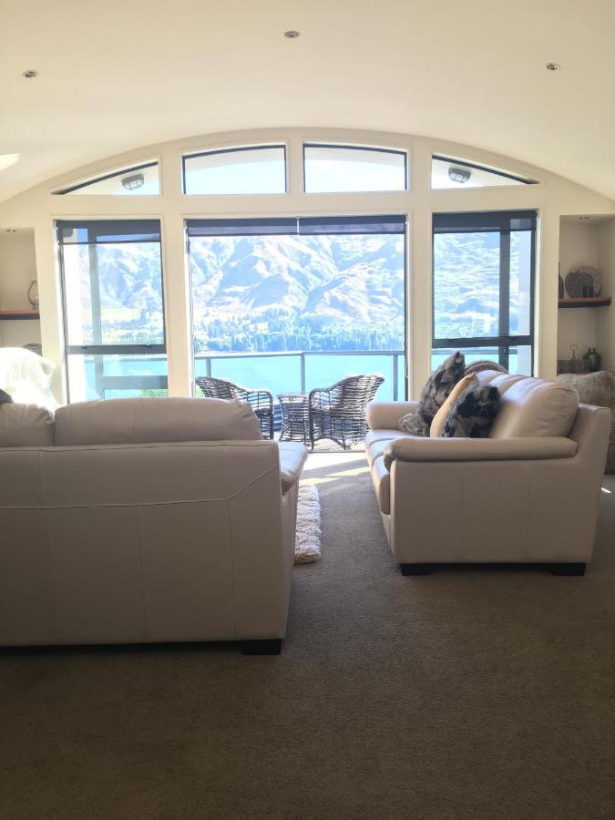Luxury On Lakeside Уанака Екстериор снимка